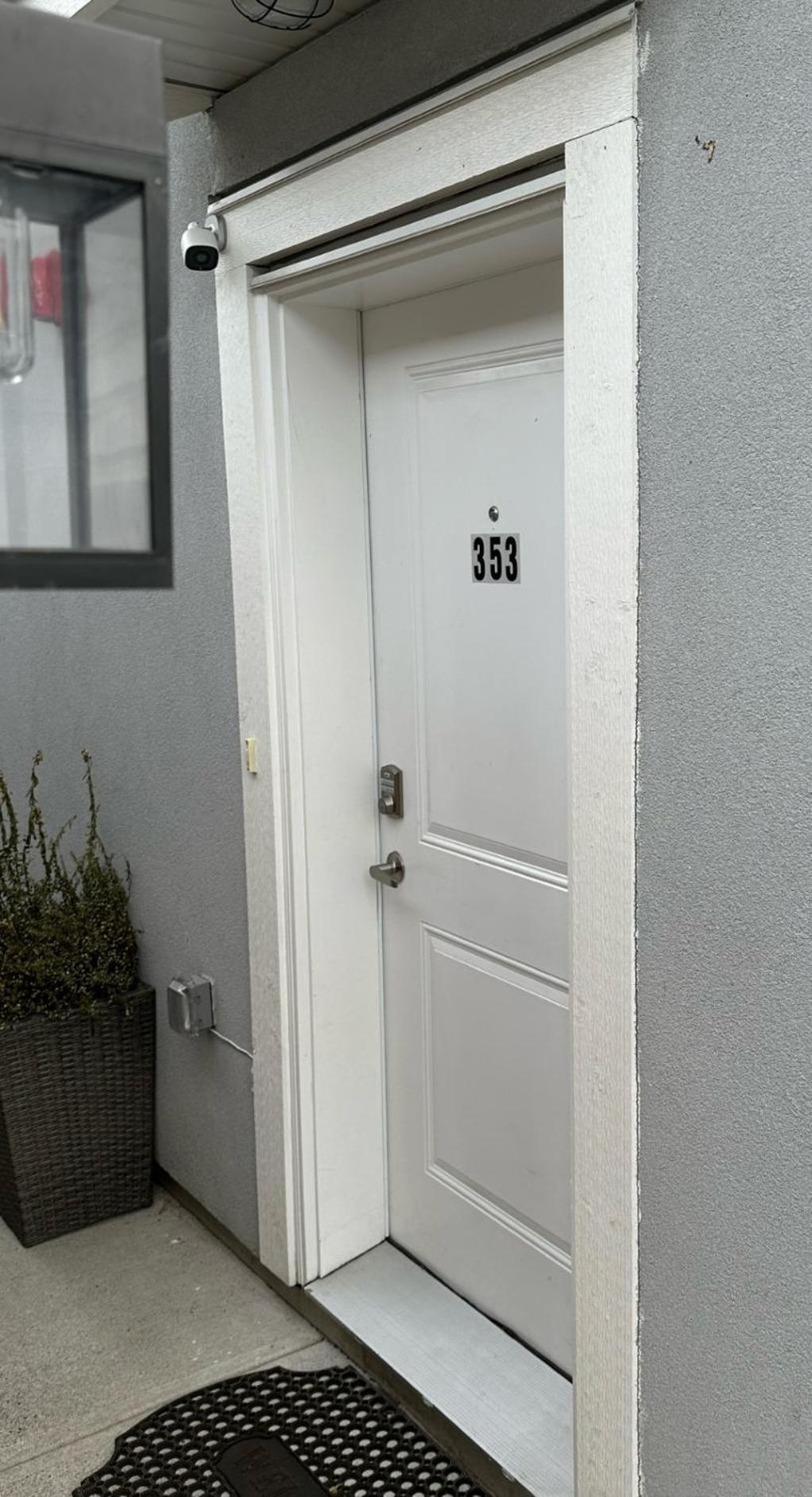 Bright And Cozy Modern Home In Vancouver - Central To Yvr-Downtown - Free Private Parking Eksteriør billede